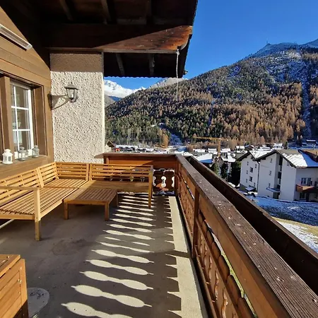 Zum Lerch Penthouse * Saas Fee