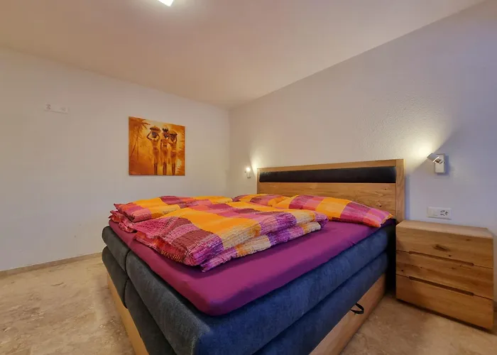 Zum Lerch Penthouse Apartman *